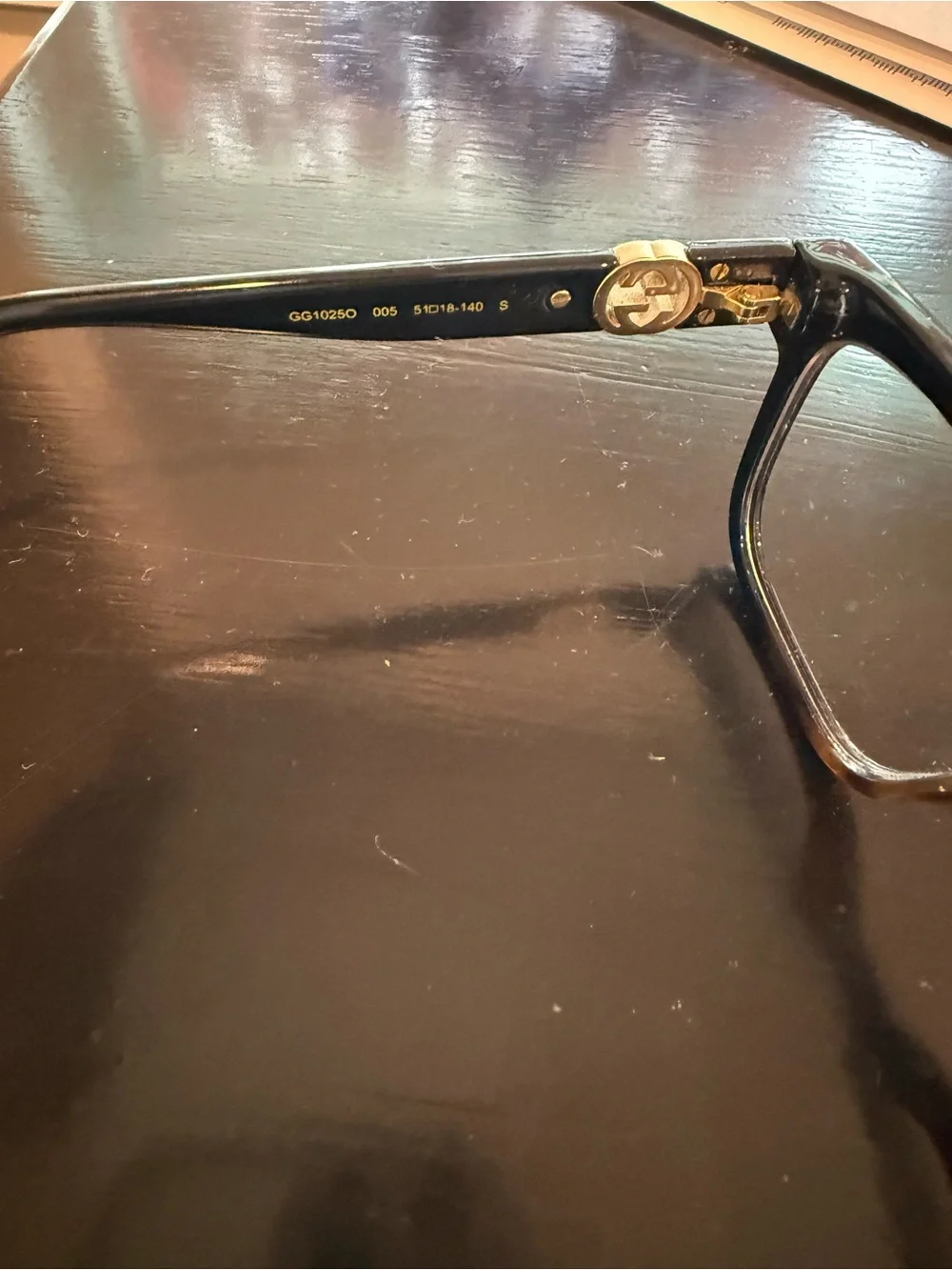 Gucci Black and Tortoiseshell Rectangular Glasses with Gold GG Accent - Picture 6 of 6